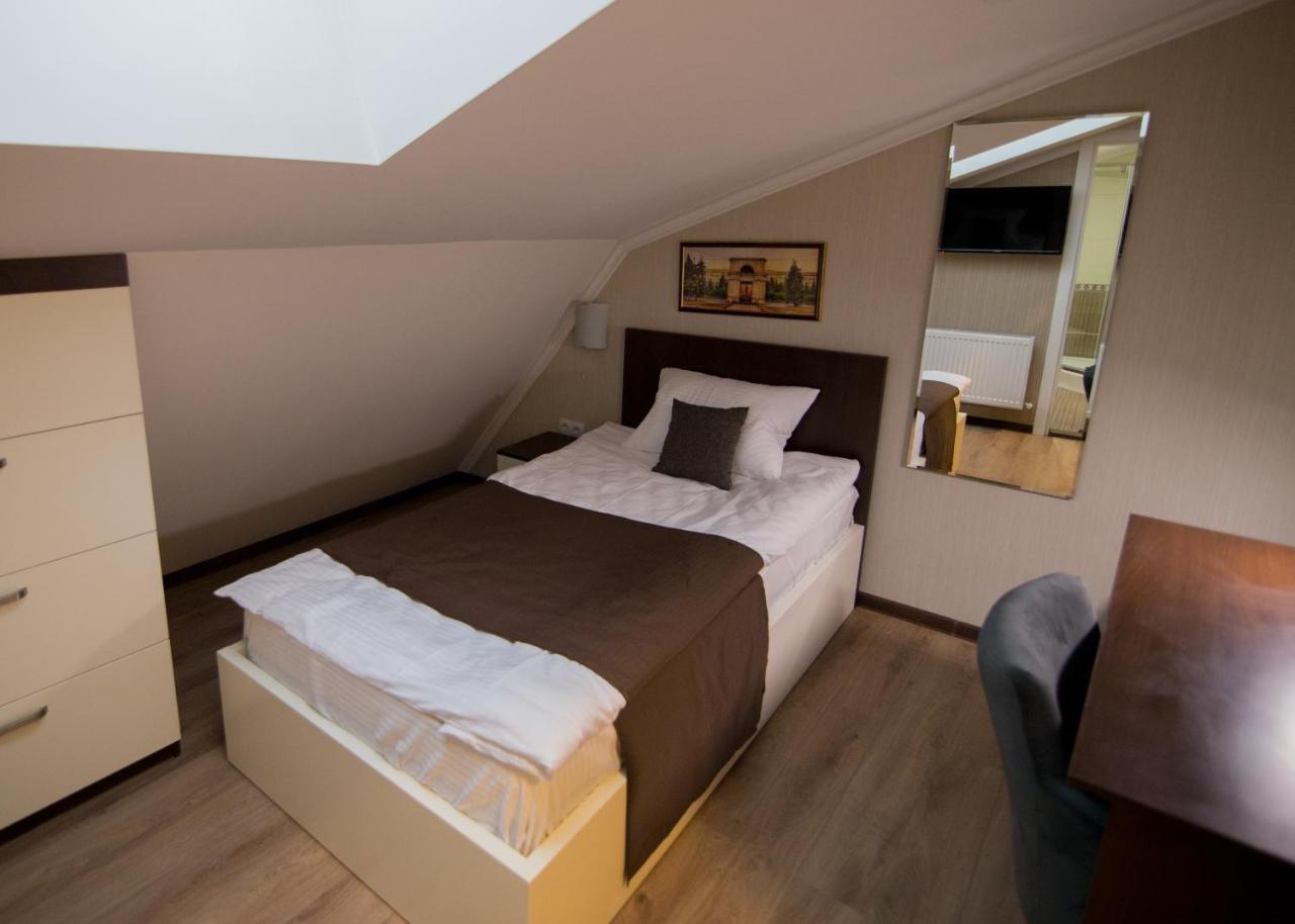 Hotel Villa Natali Кишинев Екстериор снимка